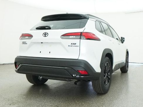 New 2026 Toyota Corolla Cross XSE image 32