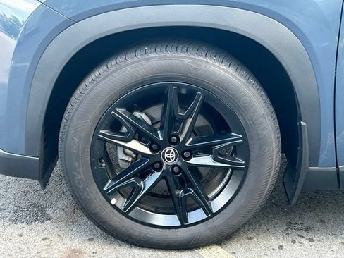 Used 2025 Toyota Grand Highlander AWD Hybrid image 10