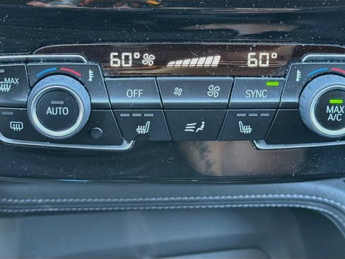 Used 2017 BMW X1 xDrive28i AWD/4WD image 21