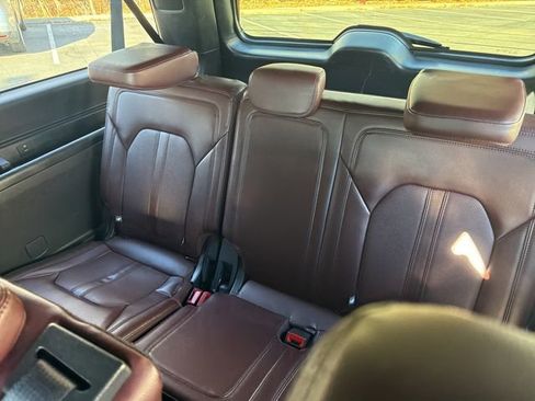 Used 2024 Ford Expedition Max Limited image 14