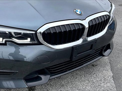 Used 2021 BMW 330i xDrive 330i xDrive w/ Convenience Package image 28