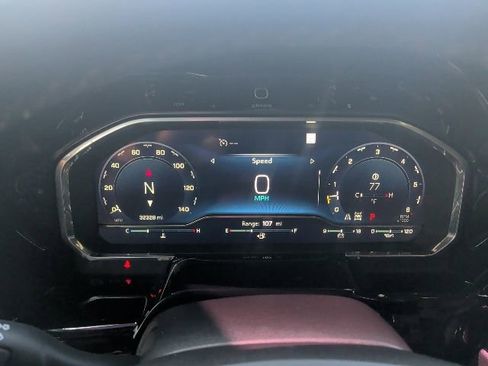 Used 2022 Chevrolet Silverado 1500 RST w/ Z71 Off-Road Package image 32