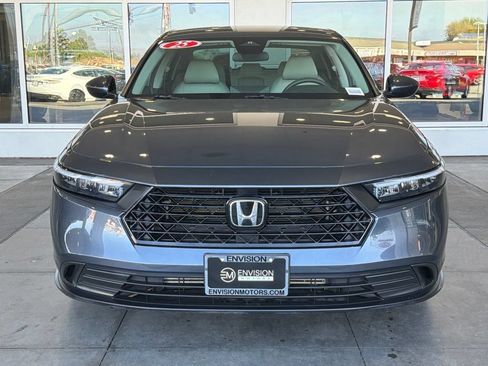 Used 2025 Honda Accord LX image 4