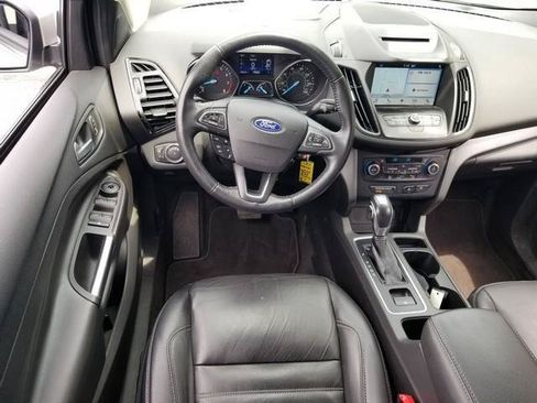 Used 2018 Ford Escape SEL w/ Ford Safe & Smart Package FWD image 17