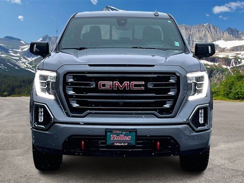 Used 2022 GMC Sierra 1500 AT4 w/ AT4 Premium Package image 3
