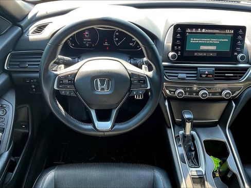 Used 2018 Honda Accord Sport image 8