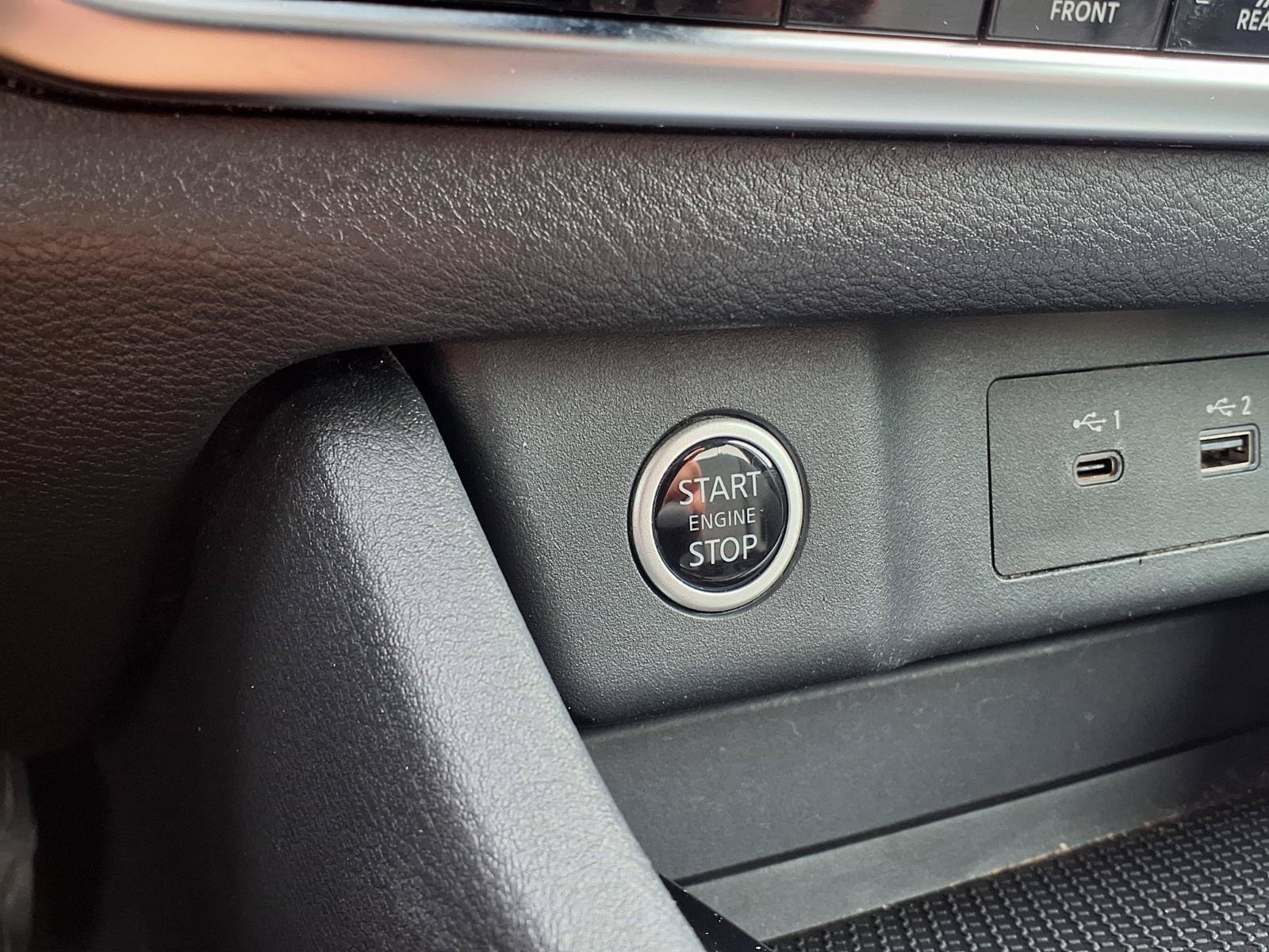 Used 2021 Nissan Rogue SV FWD image 22