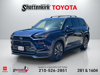 Used 2025 Toyota Grand Highlander AWD Hybrid video 1