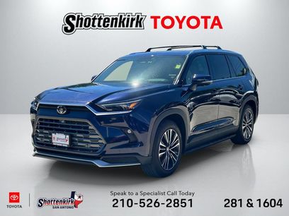 Used 2025 Toyota Grand Highlander AWD Hybrid