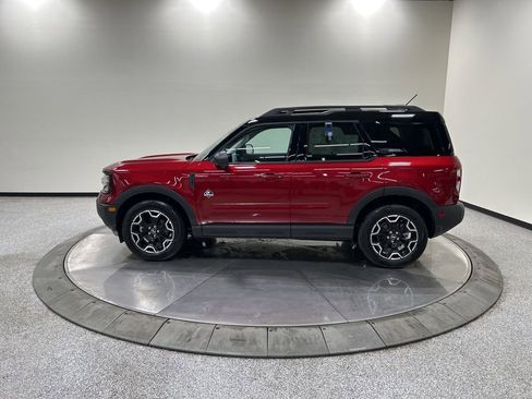 Used 2025 Ford Bronco Sport Outer Banks w/ Outer Banks Tech Package+ AWD/4WD image 9