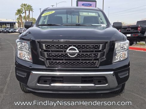 Used 2022 Nissan Titan SV image 8