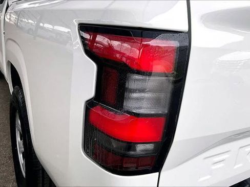Certified 2023 Nissan Frontier S image 27
