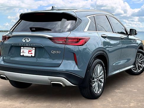 Used 2023 INFINITI QX50 Luxe FWD image 4