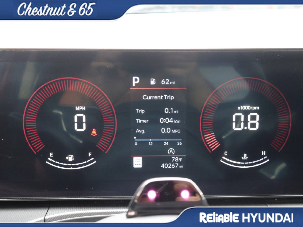 Used 2025 Hyundai Santa Fe SEL AWD/4WD image 30
