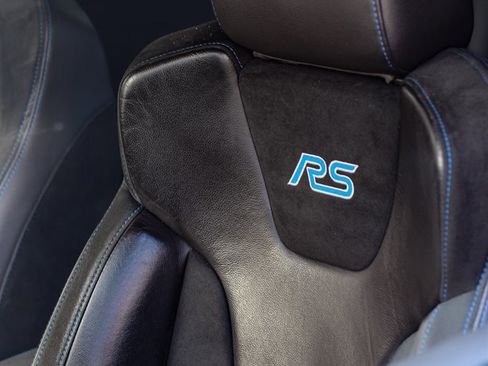 Used 2016 Ford Focus RS image 26