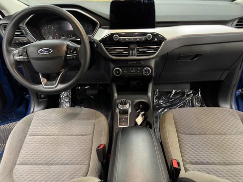 Used 2022 Ford Escape SE image 39