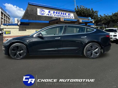 Used 2018 Tesla Model 3 Long Range RWD image 3