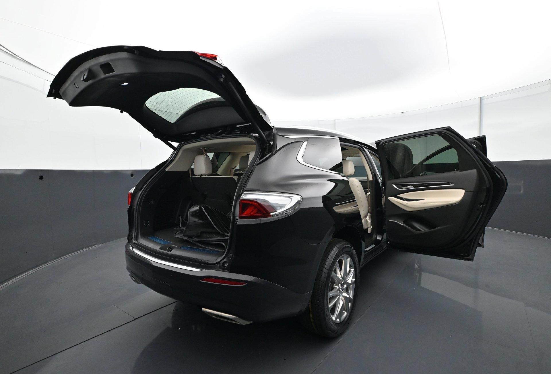 Used 2024 Buick Enclave Essence w/ Experience Buick Package AWD/4WD image 35