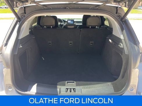 Certified 2022 Lincoln Corsair AWD w/ Equipment Group 101A image 28