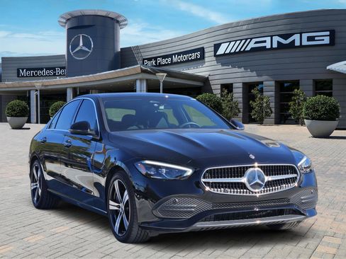 Used 2023 Mercedes-Benz C 300 Sedan image 2