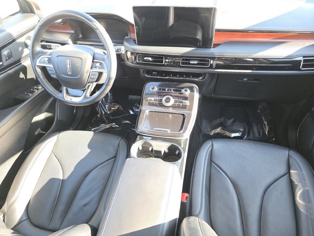 Used 2023 Lincoln Nautilus Reserve w/ Equipment Group 201A AWD/4WD image 21
