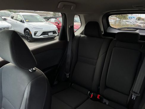 Used 2023 Nissan Rogue S AWD/4WD image 39