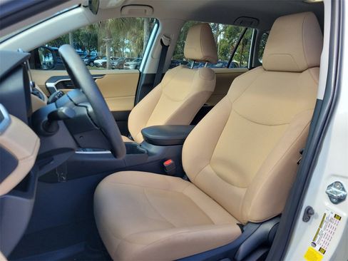 Used 2025 Toyota RAV4 LE image 16