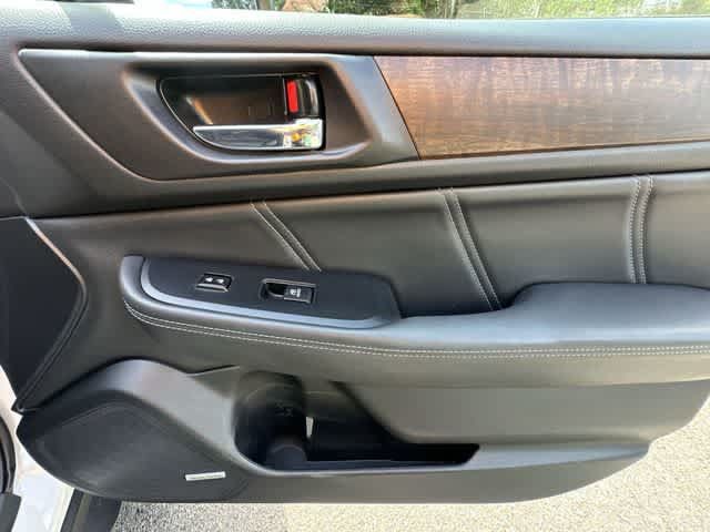 Used 2018 Subaru Outback 2.5i Limited AWD/4WD image 25