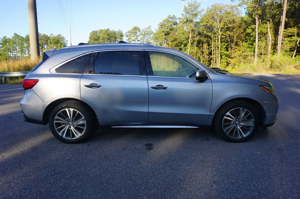 Used 2017 Acura MDX w/ Technology Package AWD/4WD image 24