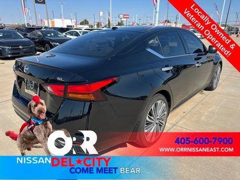 Used 2025 Nissan Altima 2.5 SL FWD image 5