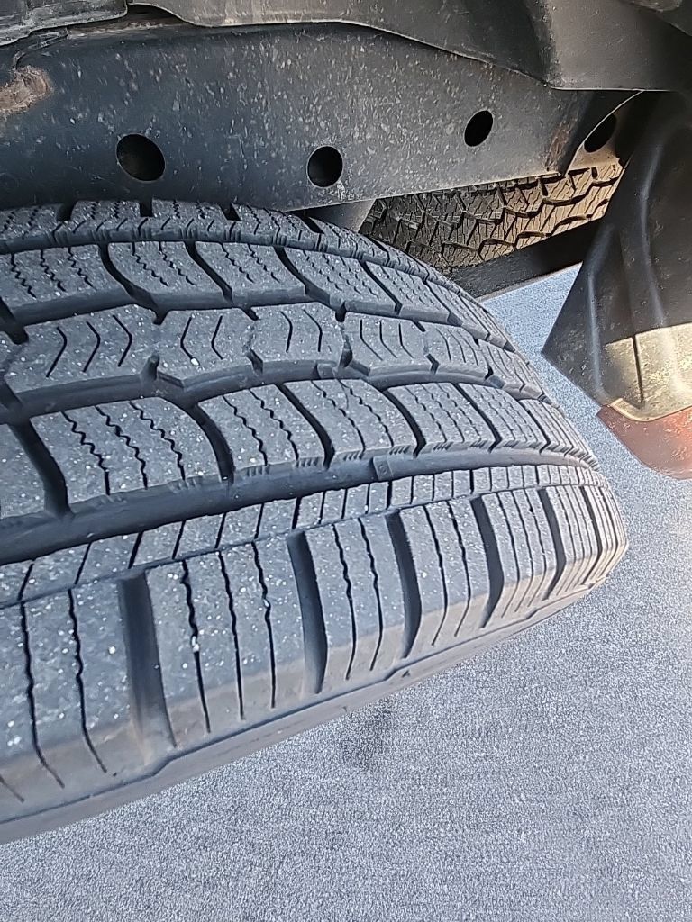 Used 2019 Ford Ranger Lariat w/ Black Appearance Package AWD/4WD image 6