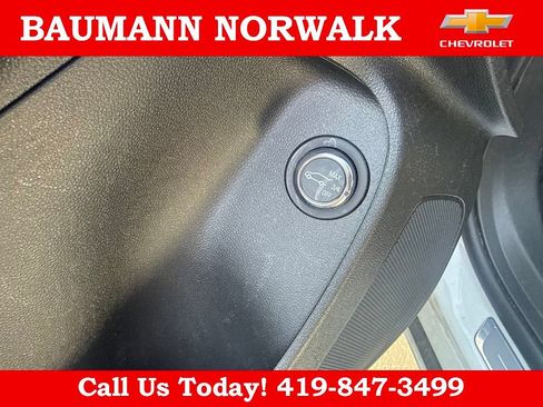 Used 2024 Buick Envista Avenir FWD image 16