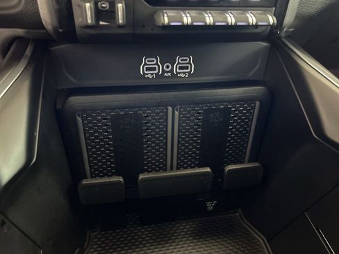 Used 2025 RAM 3500 Laramie w/ Max Tow Package image 48