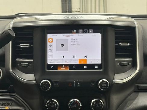 Used 2024 RAM 2500 Big Horn image 27