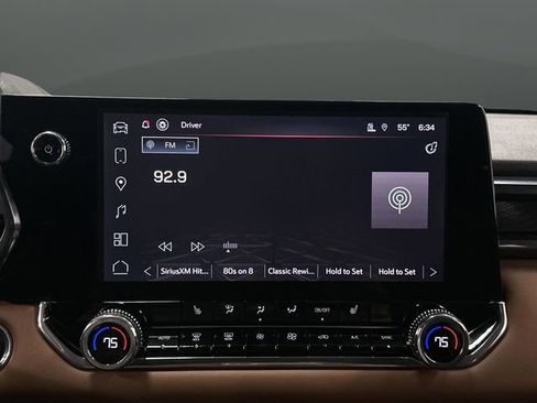 Used 2023 GMC Canyon AT4 image 20