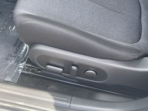 Certified 2024 Hyundai Ioniq 5 SE RWD image 18