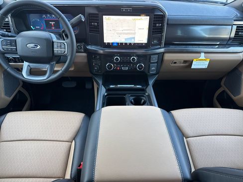 New 2026 Ford F250 Lariat w/ Chrome Package image 14