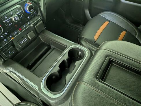 Used 2021 GMC Sierra 1500 AT4 image 30