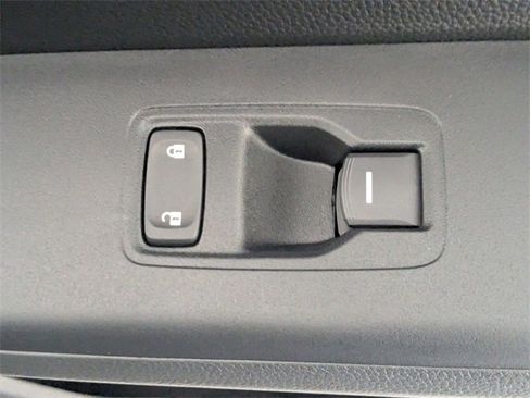 Used 2025 Honda CR-V Sport-L image 34