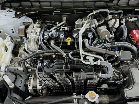 Used 2023 Nissan Altima 2.5 SR image 27