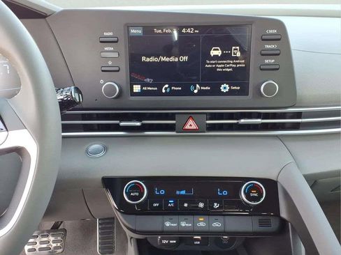 New 2026 Hyundai Elantra Sport FWD image 14