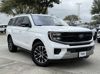 Used 2025 Ford Expedition Platinum video 2