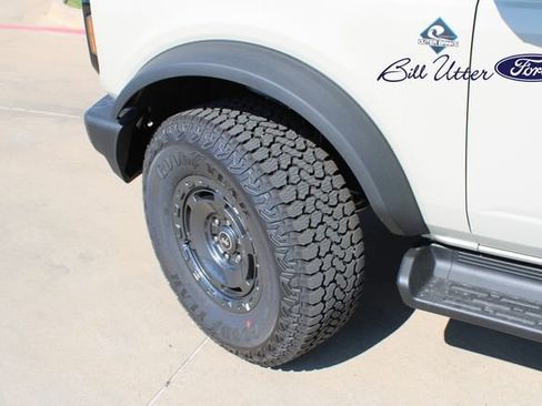 New 2025 Ford Bronco Outer Banks w/ Sasquatch Package image 5