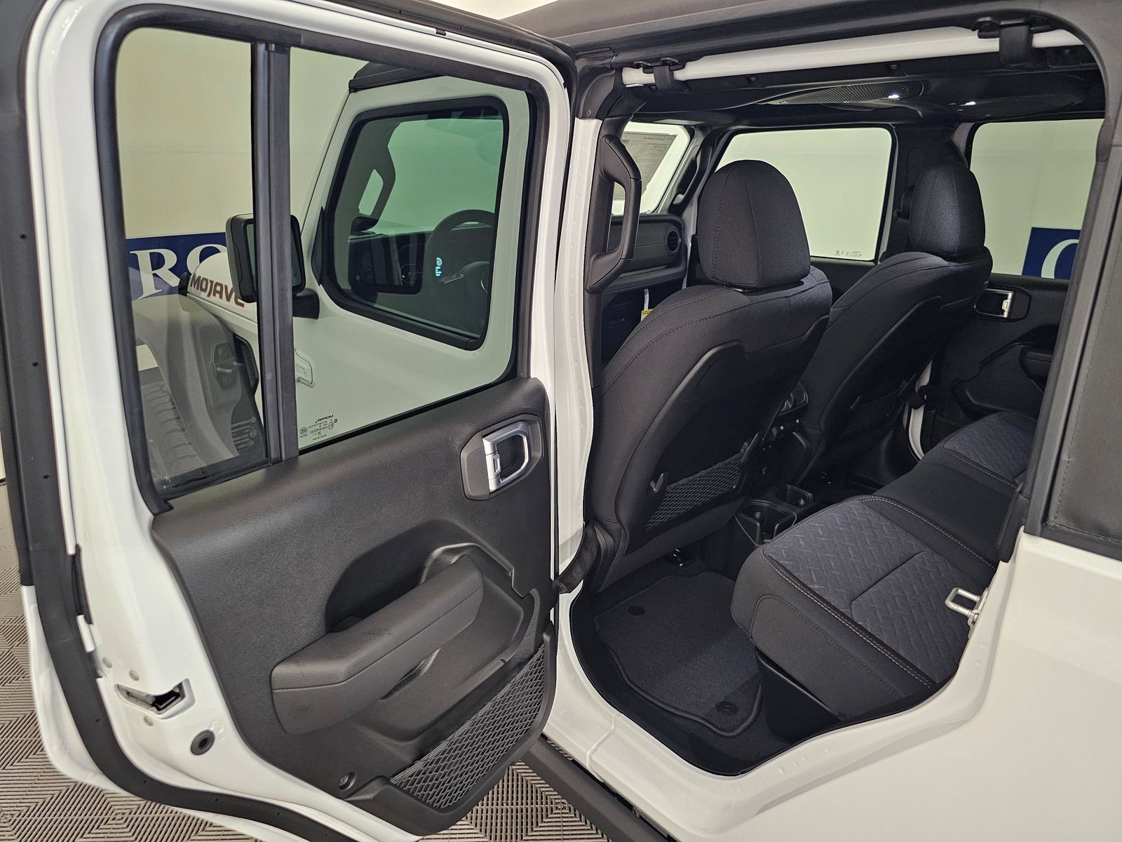 New 2027 Jeep Gladiator Mojave AWD/4WD image 22