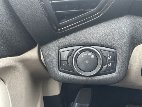 Used 2018 Ford Escape SEL AWD/4WD image 14