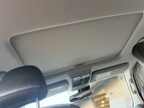 Used 2024 Toyota 4Runner SR5 Premium image 31