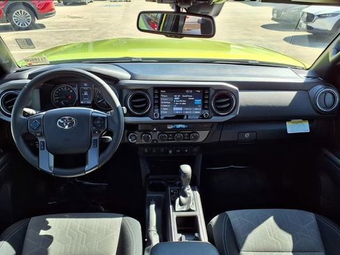 Used 2023 Toyota Tacoma TRD Off-Road w/ Technology Package image 11