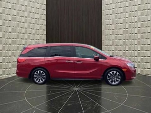 Used 2021 Honda Odyssey EX-L image 3