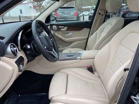 Used 2020 Mercedes-Benz GLC 300 4MATIC image 22