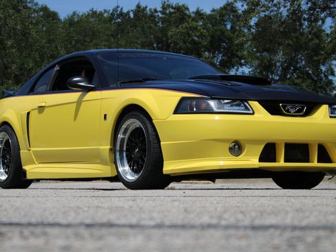 Used 2001 Ford Mustang GT RWD image 24